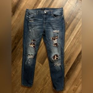 Judy Blue distressed, skinny jeans with leopard print patches, women’s size 1x